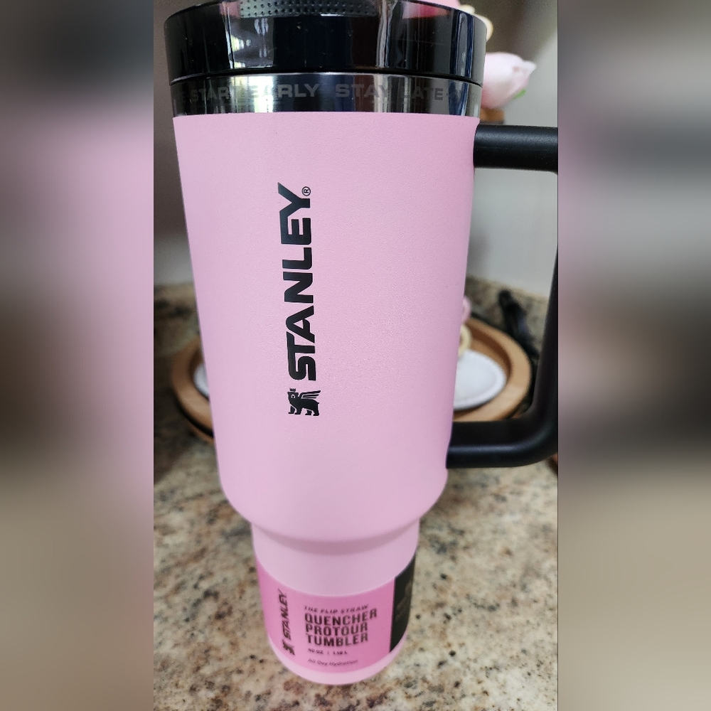 Stanley MESSI GOAT 40oz Protour Tumbler - Picture 5 of 7